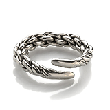 Серебряное кольцо "витое цепочкой"
